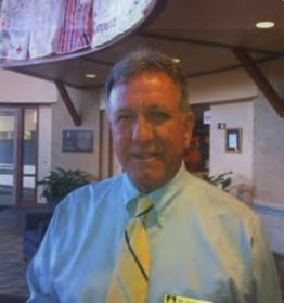 Photo of Dr. Tom Holub