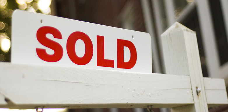 Zlsvgf7qsubzzmcmlgo2 sold sign