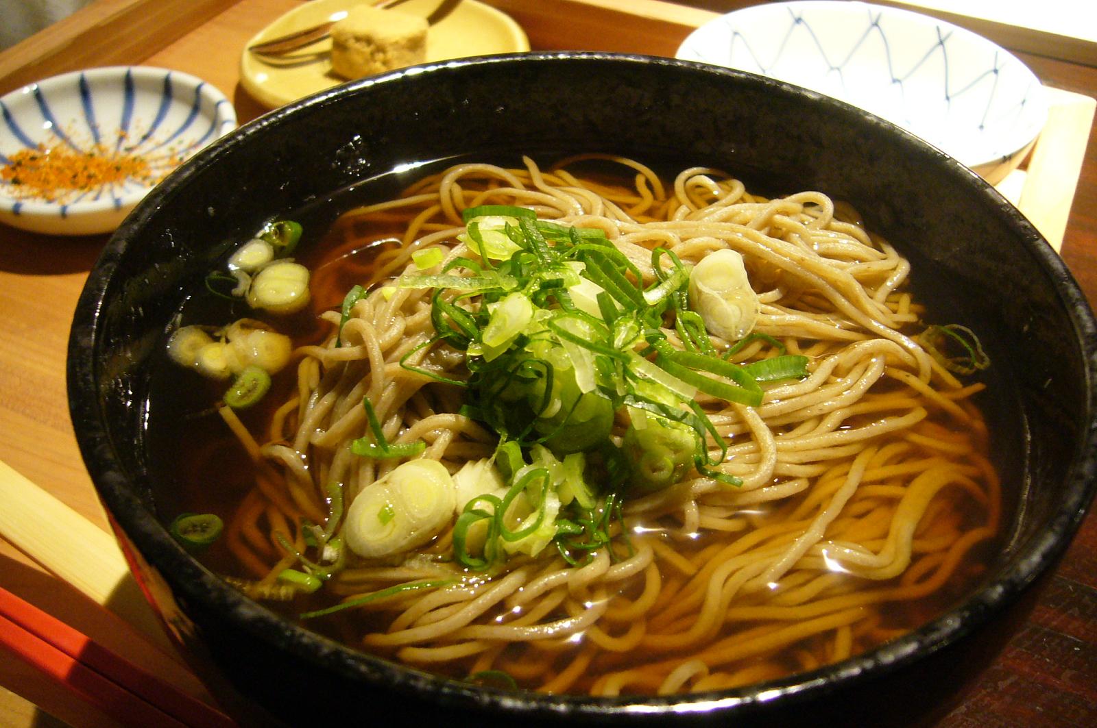 tokyo travel tips japan food noodles